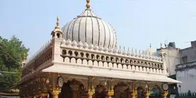 Hazrat Khawaja Nizamudeen Awliva (Rehmat ullah alaih)